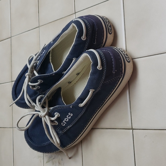 Crocs Shoes - Picture 3 of 3